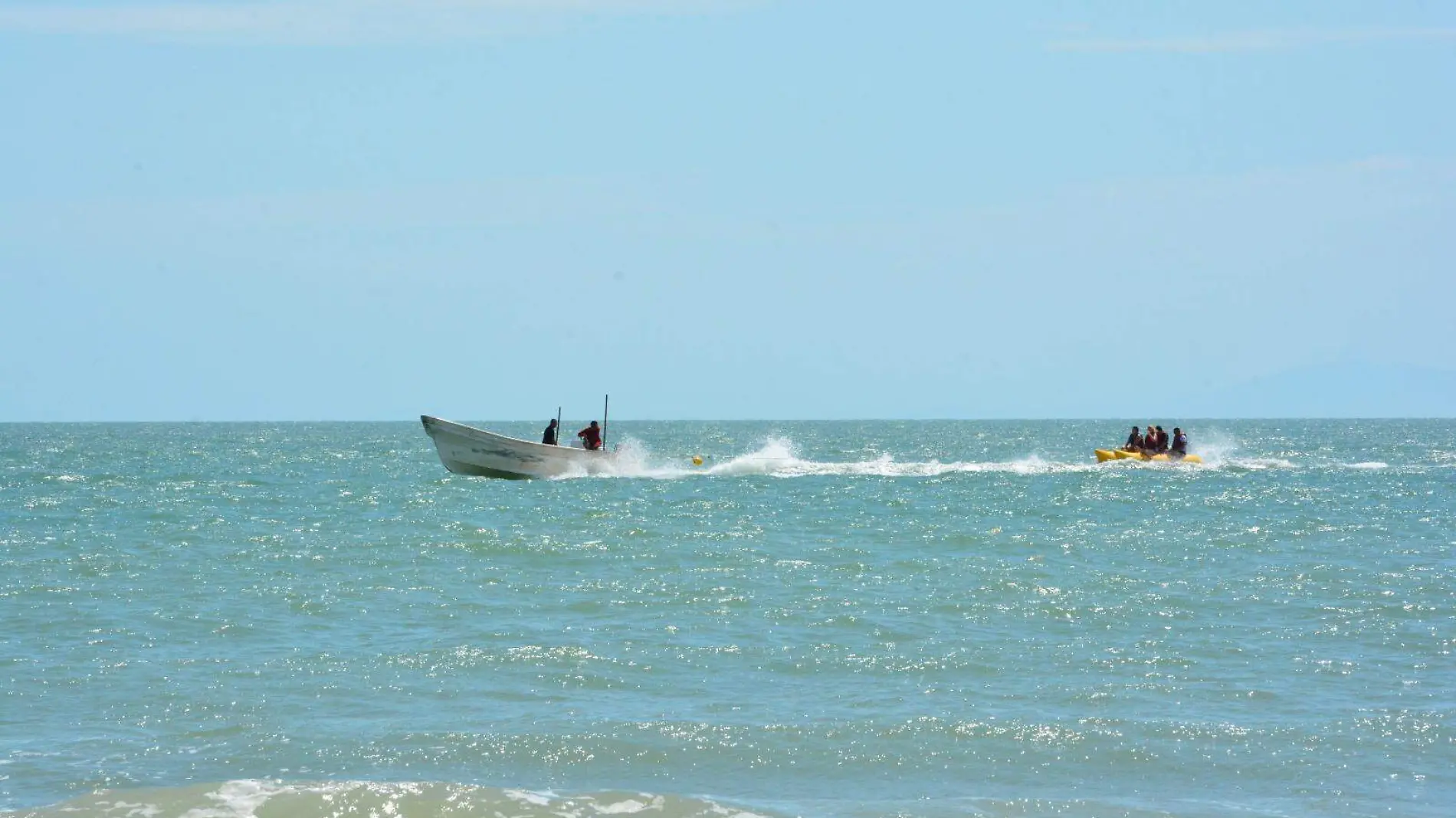 Las pangas tendrán que esperar para volver al mar, una vez que se levante el cierre a la navegación